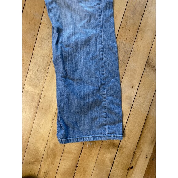 Levi’s Signature Jeans Women’s 34x30 Vintage Light Wash Bootcut Mid Rise - Picture 8 of 16